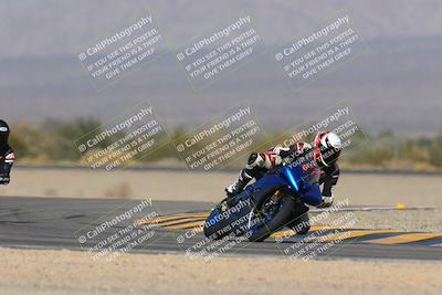 media/Dec-09-2023-SoCal Trackdays (Sat) [[76a8ac2686]]/Turn 4 Set 1 (1120am)/